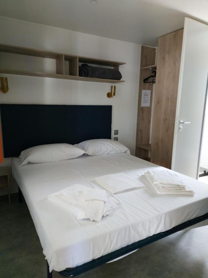 Hotel Camping Taimi Marina di Massa Zewnętrze zdjęcie