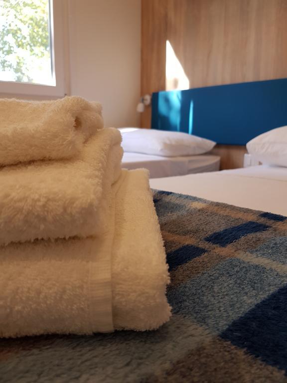 Hotel Camping Taimi Marina di Massa Zewnętrze zdjęcie